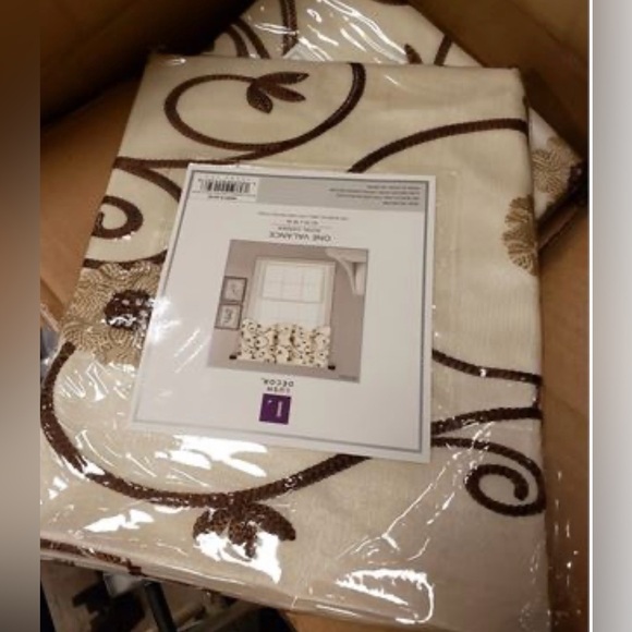 Lush Decor Royal Garden Valance Tan Set of 6 - Picture 4 of 5